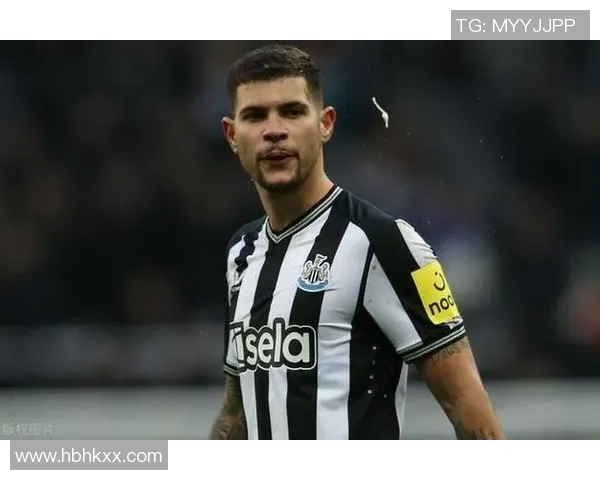 在众多足球明星中独树一帜的他为何选择不纹身的背后故事